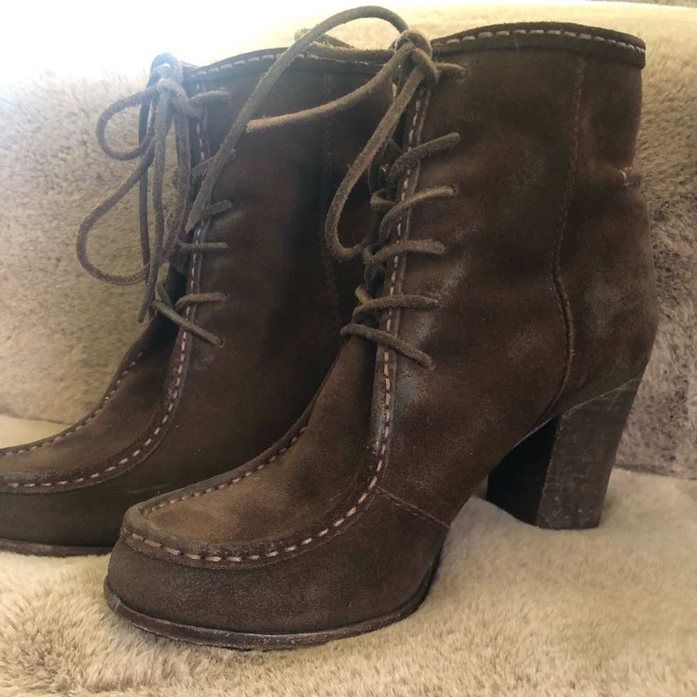 Frye granny style lace up booties size 8